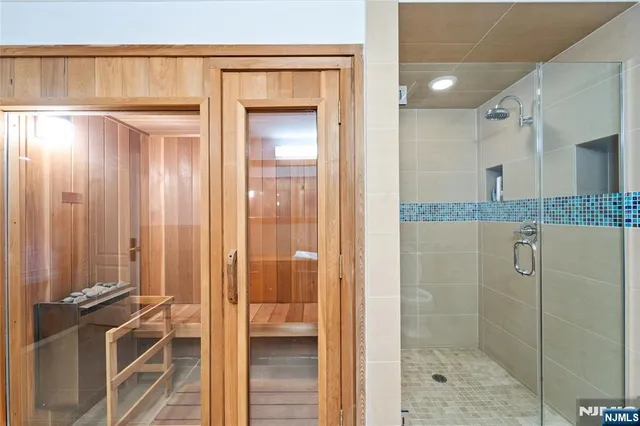 $2,550,000 | 54 Mohawk Avenue, Norwood, NJ 07648