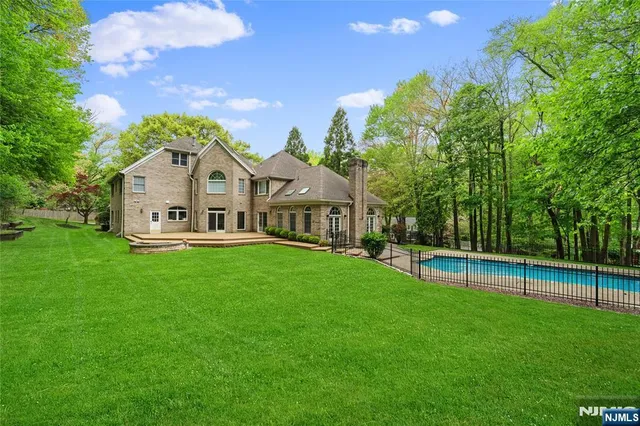 $2,550,000 | 54 Mohawk Avenue, Norwood, NJ 07648