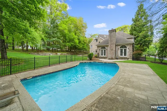 $2,550,000 | 54 Mohawk Avenue, Norwood, NJ 07648