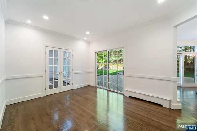 $2,550,000 | 54 Mohawk Avenue, Norwood, NJ 07648