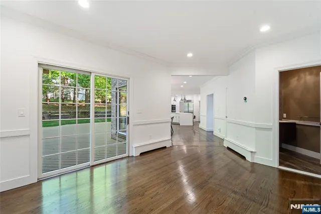 $2,550,000 | 54 Mohawk Avenue, Norwood, NJ 07648