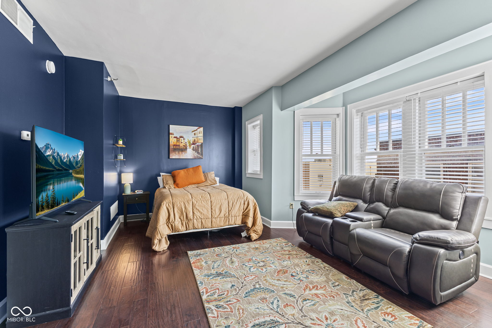 230 9th Street, Unit 411 Indianapolis, IN 46204 - Photo 10 of 19