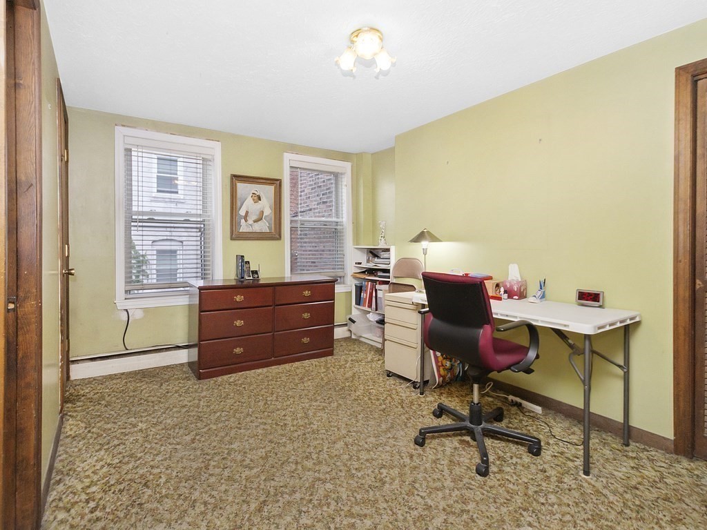 211 Endicott Street Boston, MA 02113 - Photo 15 of 37