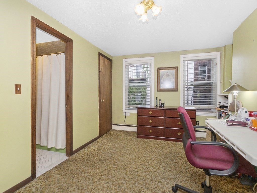 211 Endicott Street Boston, MA 02113 - Photo 16 of 37