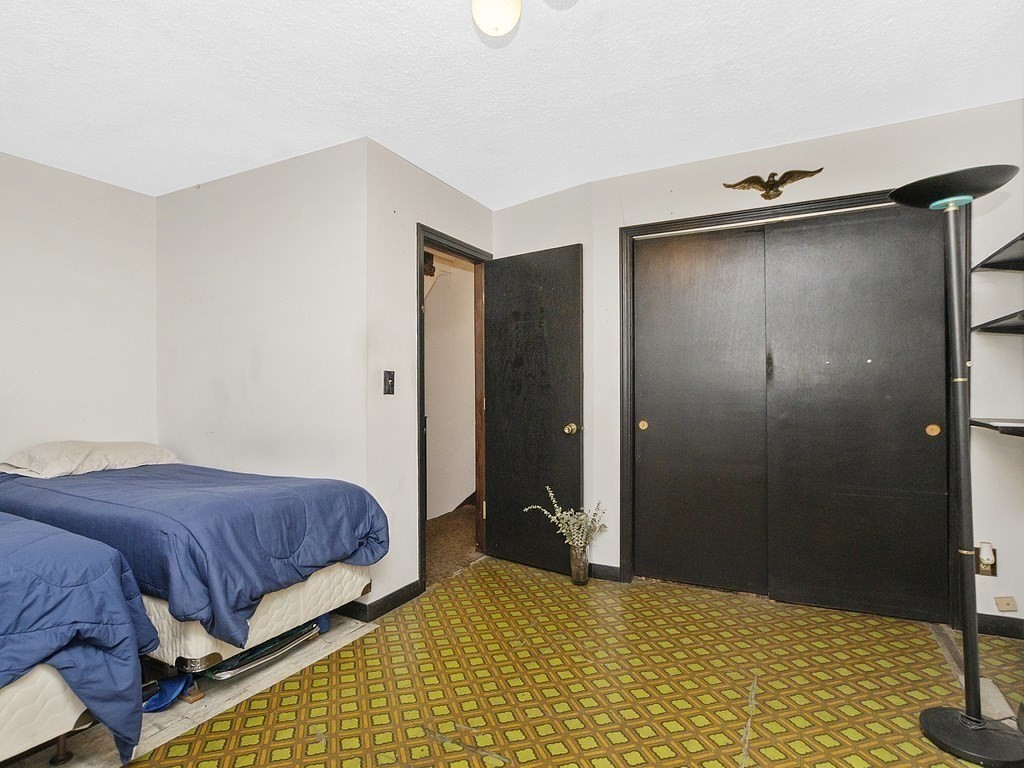 211 Endicott Street Boston, MA 02113 - Photo 20 of 37