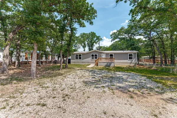 $214,999 | 1613 Mockingbird Lane, Pelican Bay, TX 76020
