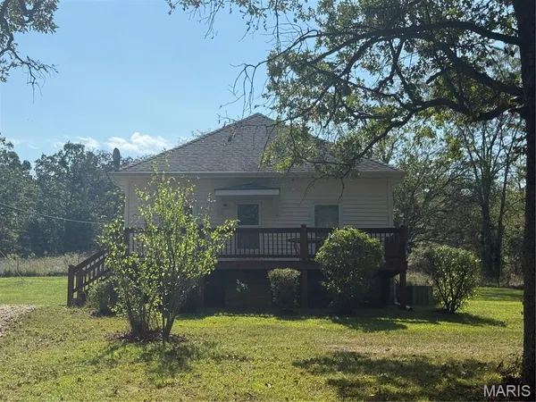 $275,000 | 2731 Hwy Ee, Iberia, MO 65486