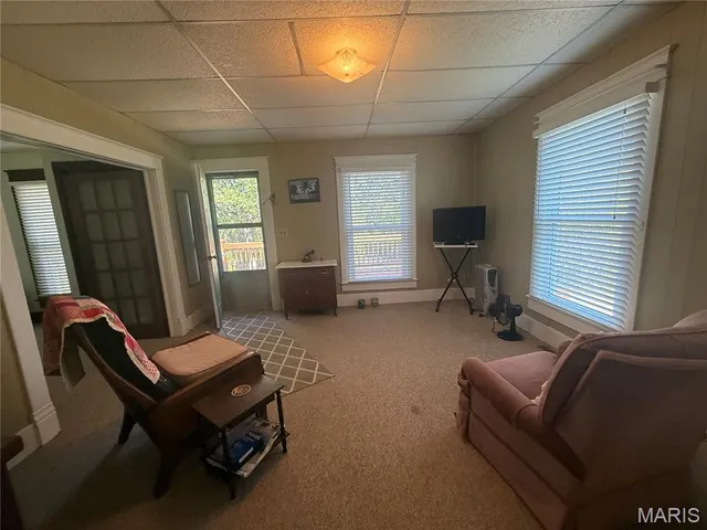 $275,000 | 2731 Hwy Ee, Iberia, MO 65486