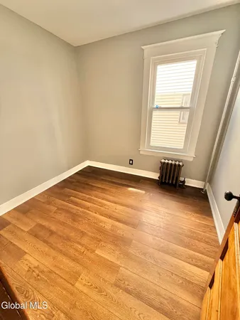$1,500 | 1120 Pleasant Street, Unit 1, Schenectady, NY 12303