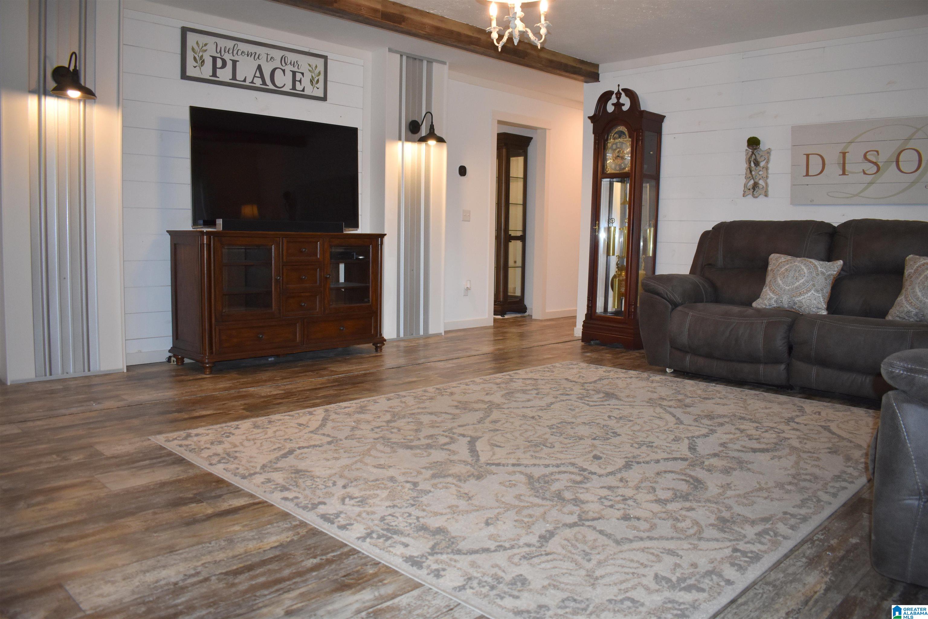 2375 Hewitt Drive Birmingham, AL 35217 - Photo 4 of 41
