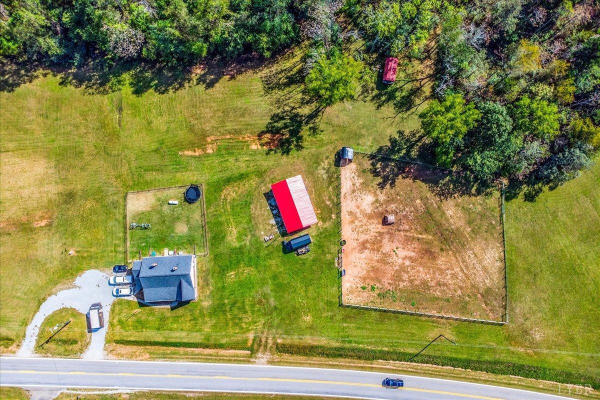 13669 Callands Road Callands, VA 24530 - Photo 4 of 49