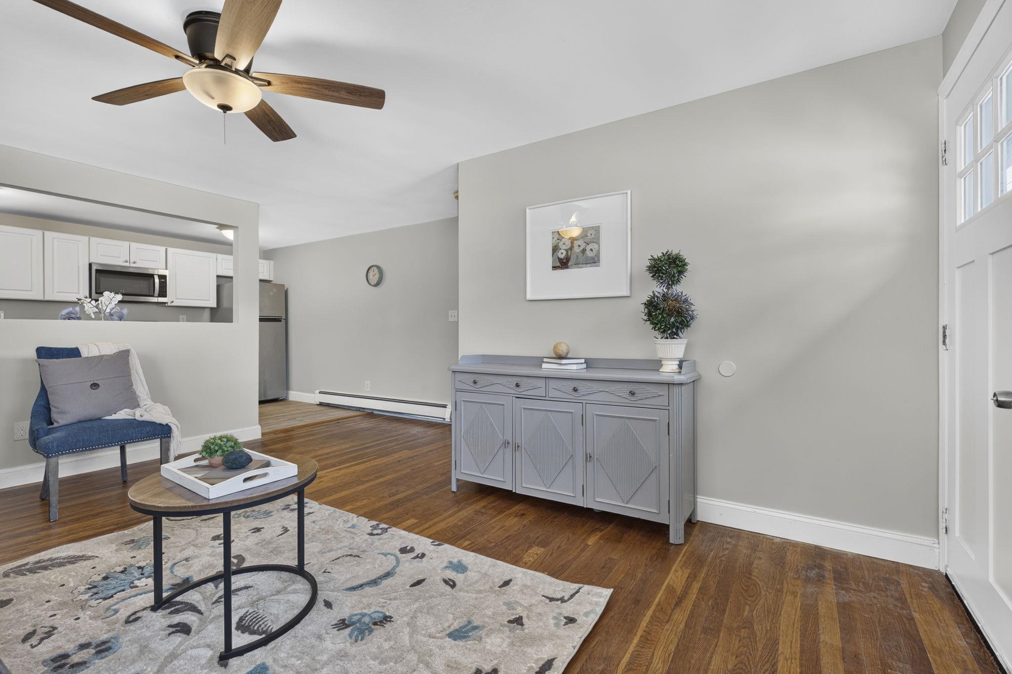 303 Weston Road Manchester, NH 03103 - Photo 5 of 30 Gallery Image 5