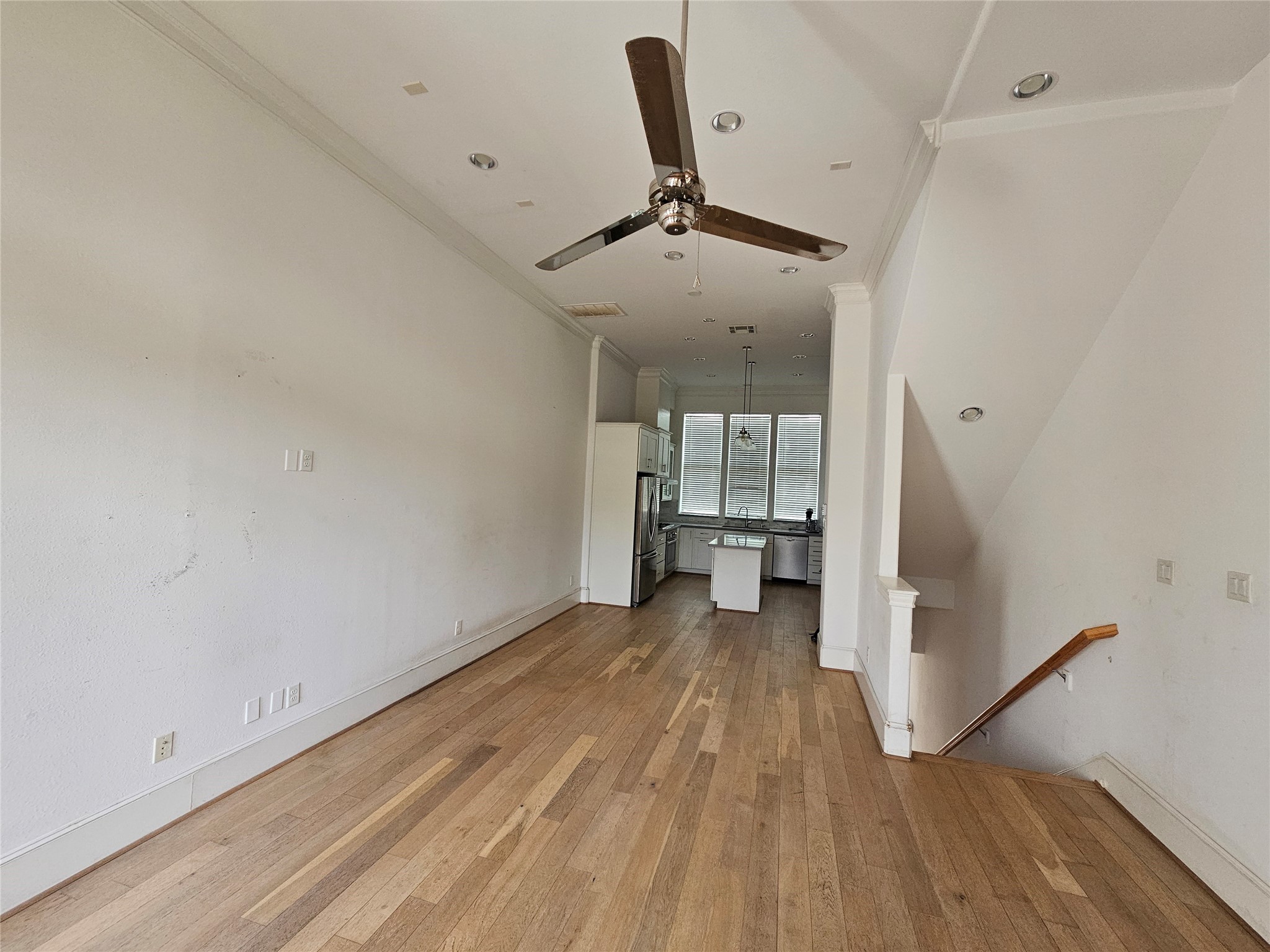 9633 Riddlewood Lane Houston, TX 77025 - Photo 18 of 25 Gallery Image 18