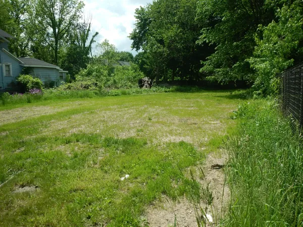 $5,000 | 1423 North Edwards Street, Kalamazoo, MI 49007