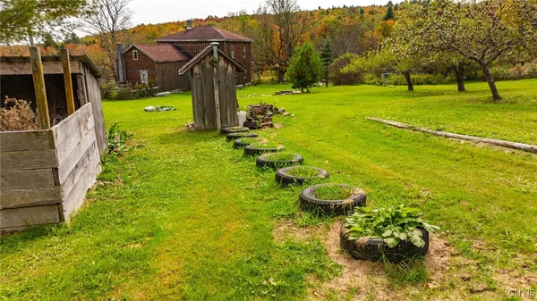 $549,500 | 181 Peraglie Road, Jefferson, NY 12093