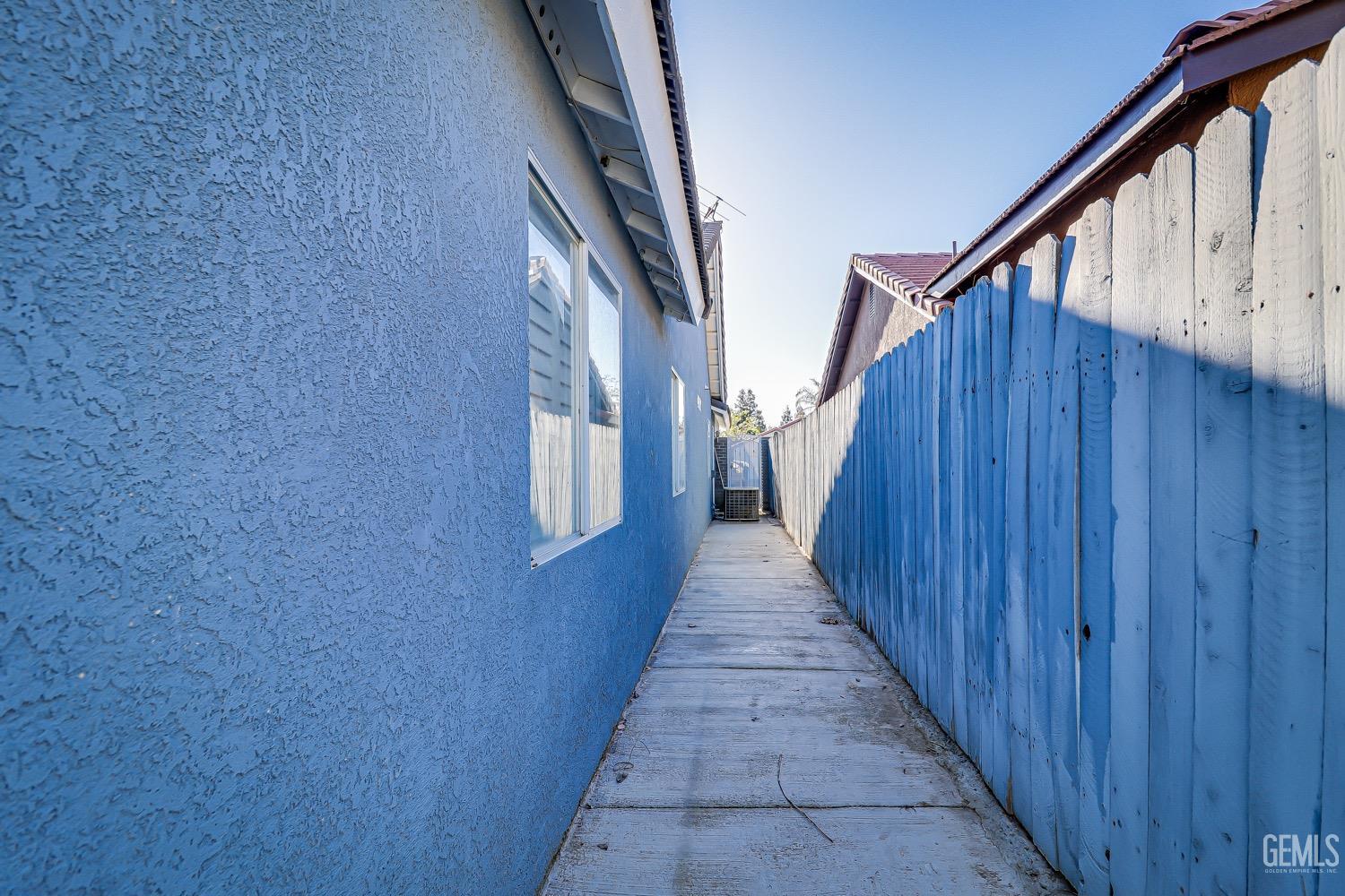 Undisclosed Address Bakersfield, CA 93312 - Photo 28 of 28 a view of an entryway