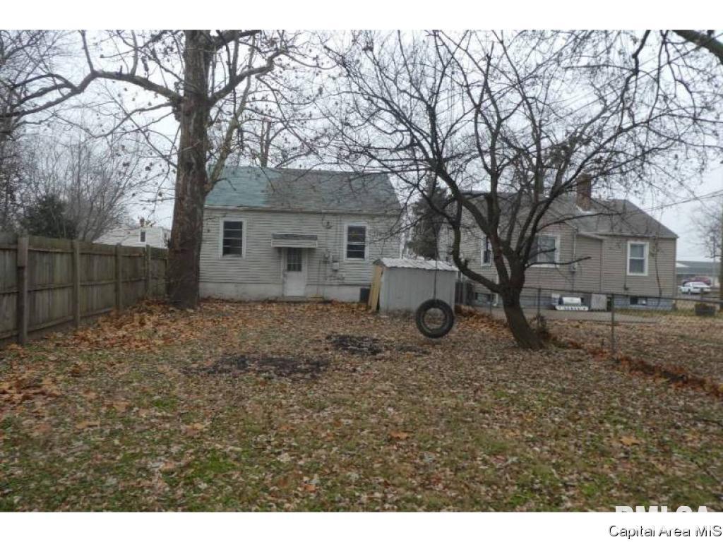 2913 Holmes Avenue Springfield, IL 62704 - Photo 11 of 12