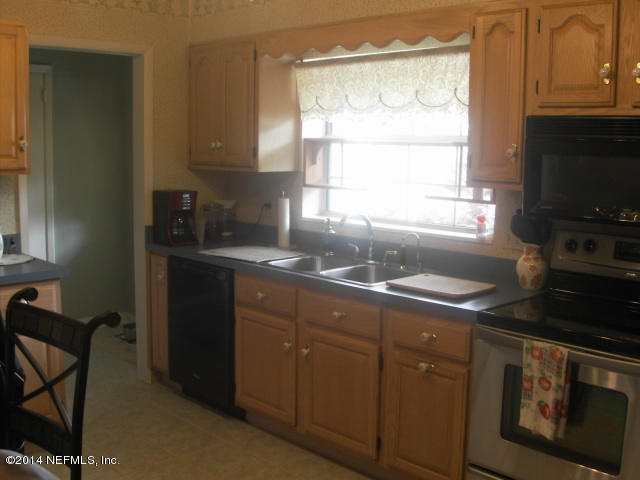 7332 May Apple Road Jacksonville, FL 32211 - Photo 2 of 19 Kitchen window