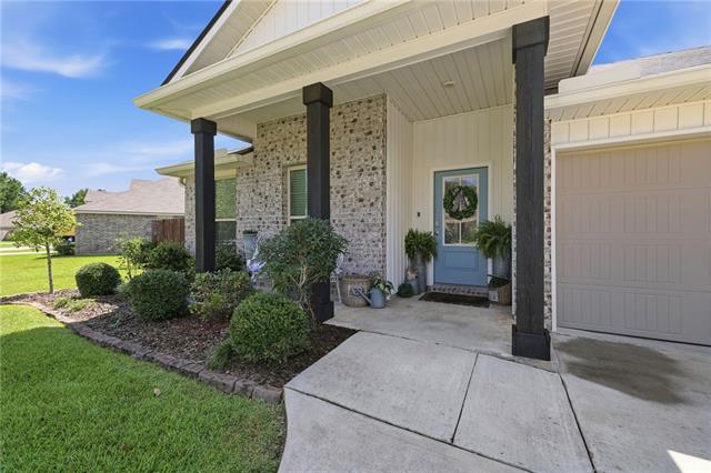 23056 Rosa Boulevard Robert, LA 70455 - Photo 2 of 25
