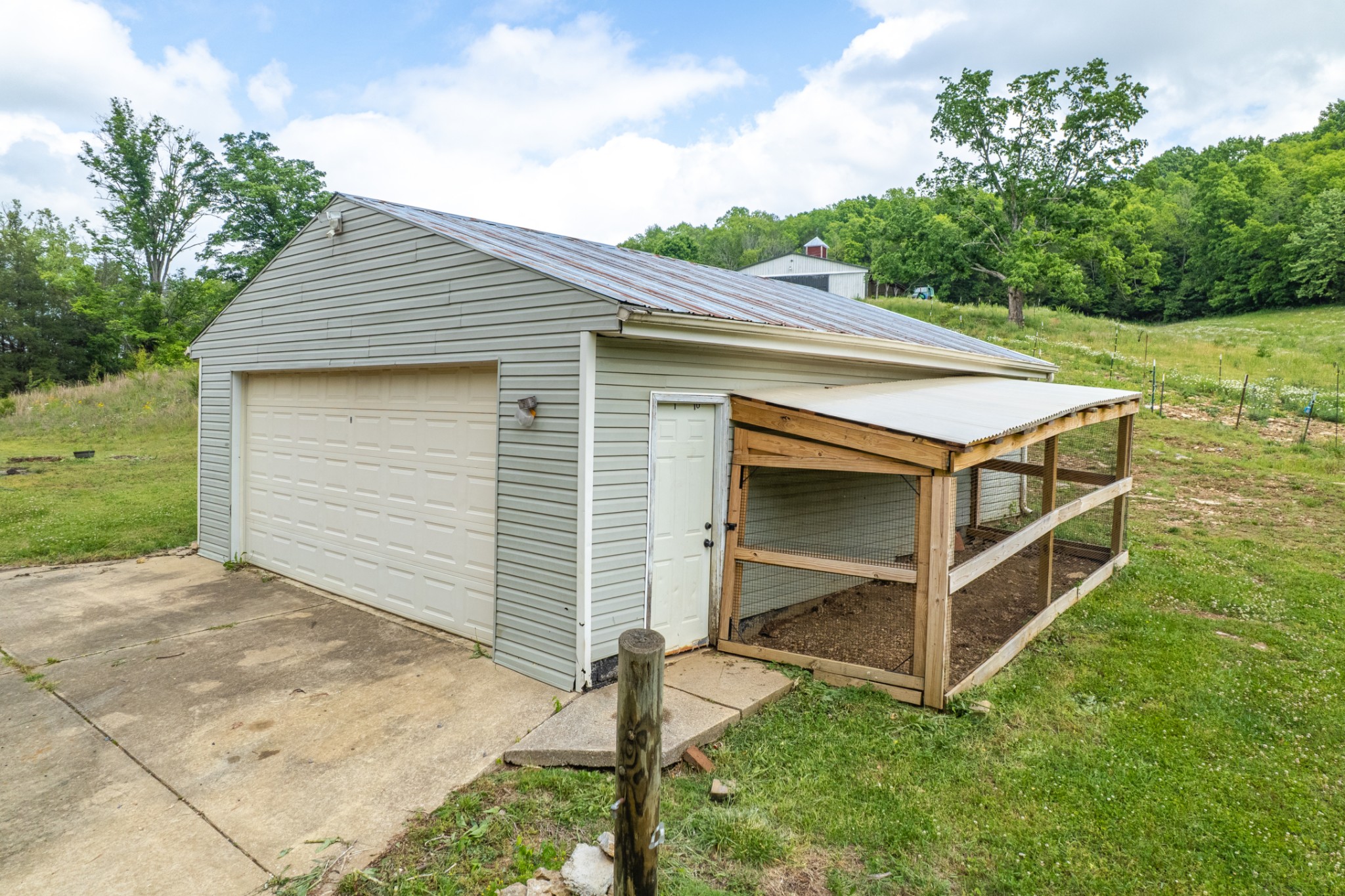 4187 Booker Farm Road Hampshire, TN 38461 - Photo 5 of 92 Gallery Image 5