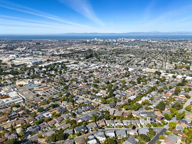 $1,800,000 | 217 West 40th Avenue, San Mateo, CA 94403