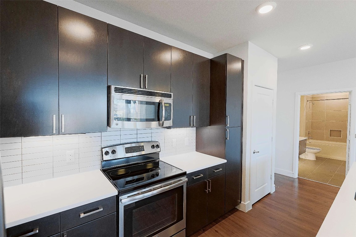 4800 Steiner Ranch Boulevard, Unit 20303 Austin, TX 78732 - Photo 16 of 31 Up to 8 weeks free rent plus reduced deposits!