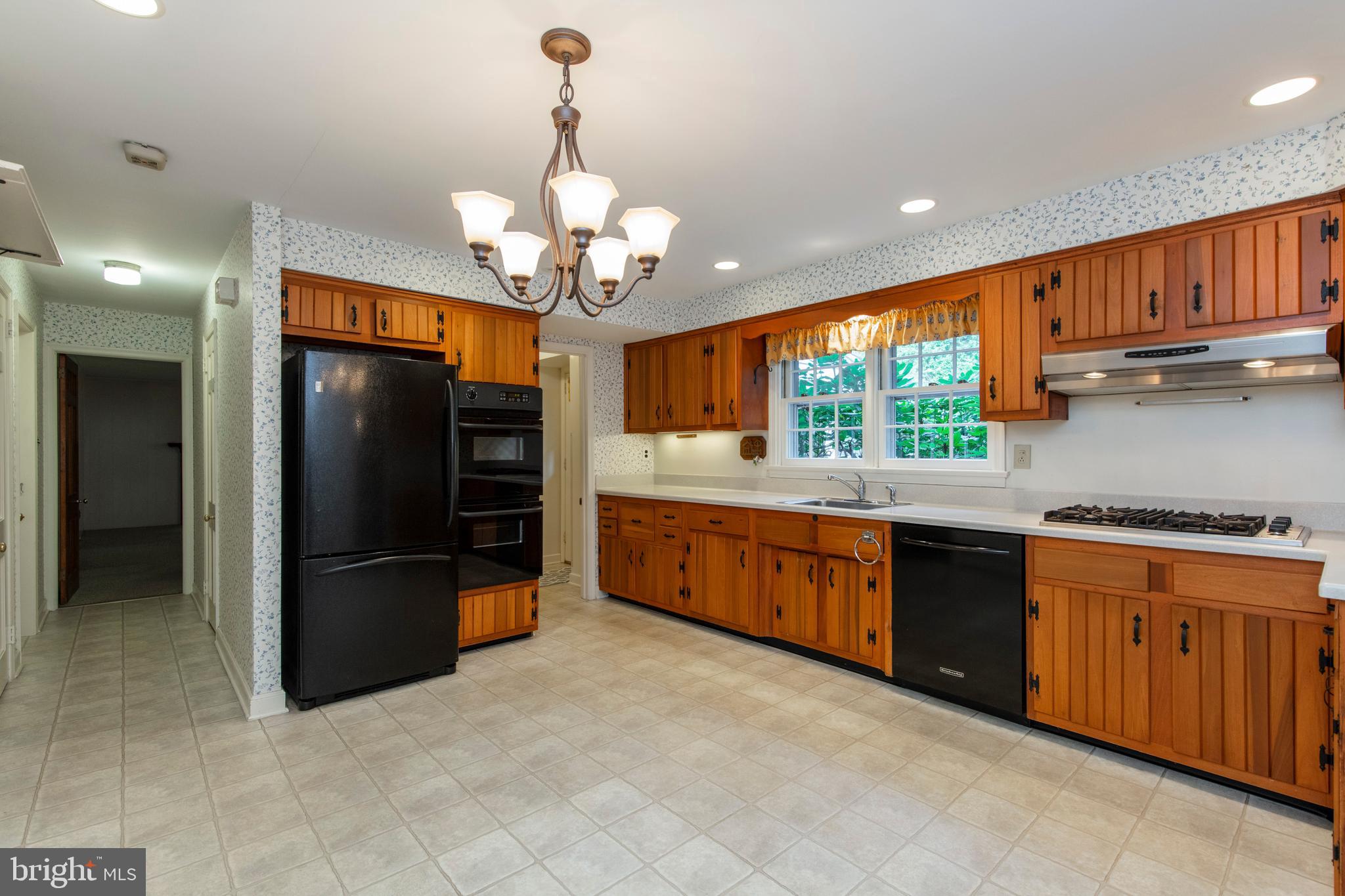 356 Berkley Road Devon, PA 19333 - Photo 12 of 46