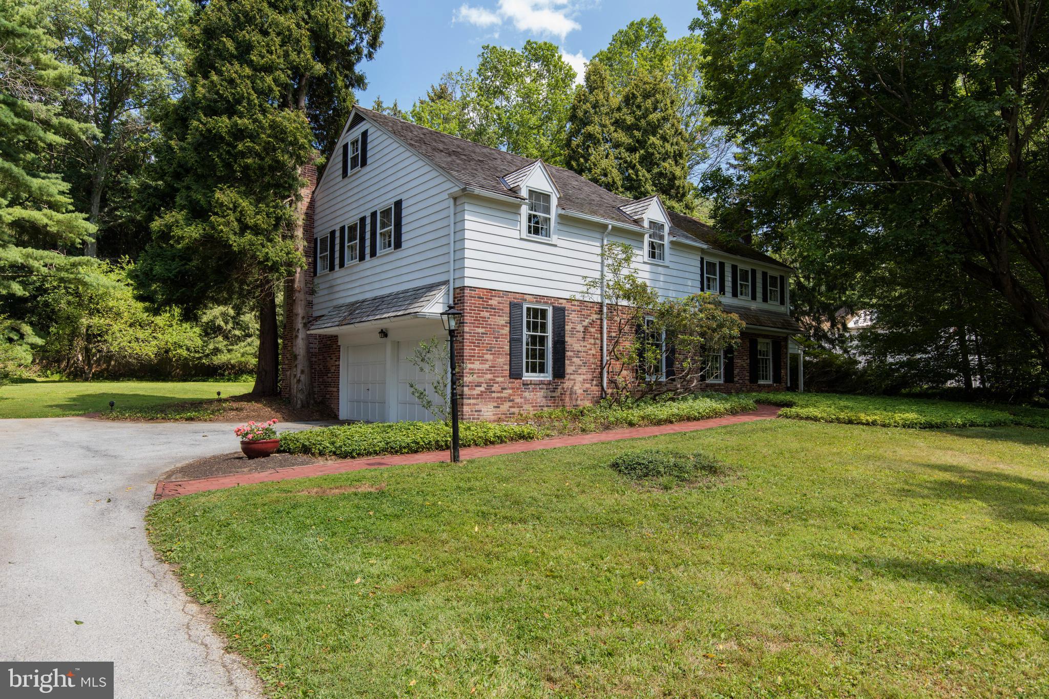 356 Berkley Road Devon, PA 19333 - Photo 5 of 46