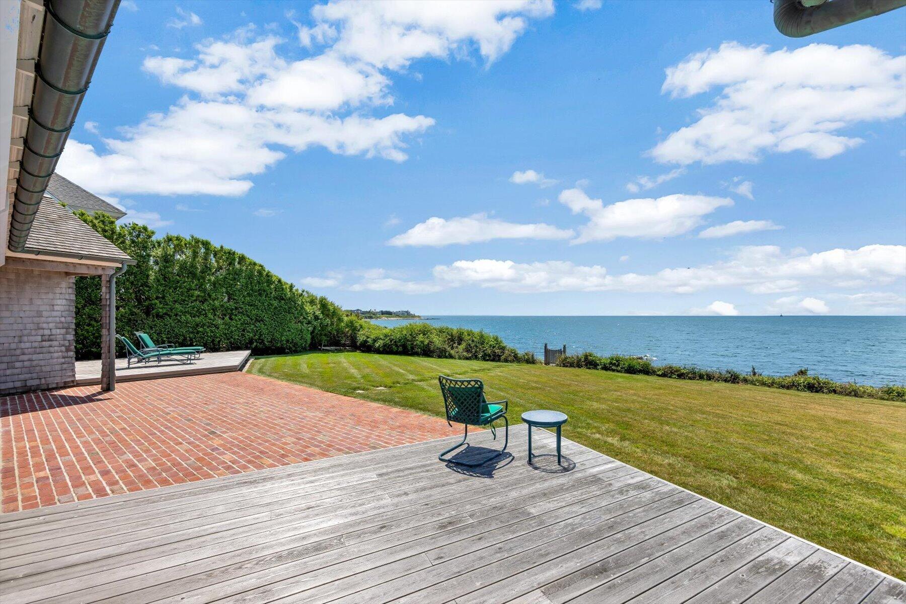 31 Sunset Point Road North Falmouth, MA 02556 - Photo 16 of 49 Multiple Seating Areas