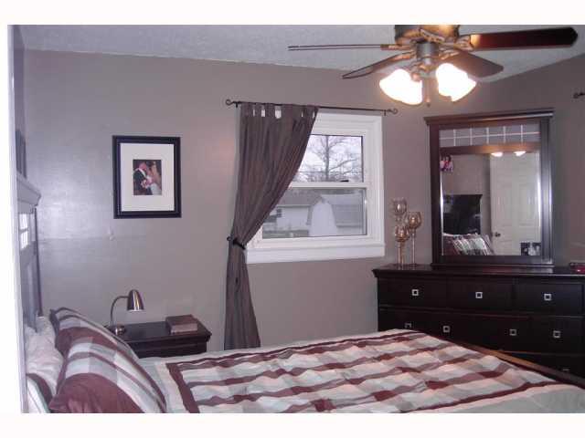 122 Merriman Road Mooresville, IN 46158 - Photo 9 of 10 Gallery Image 9