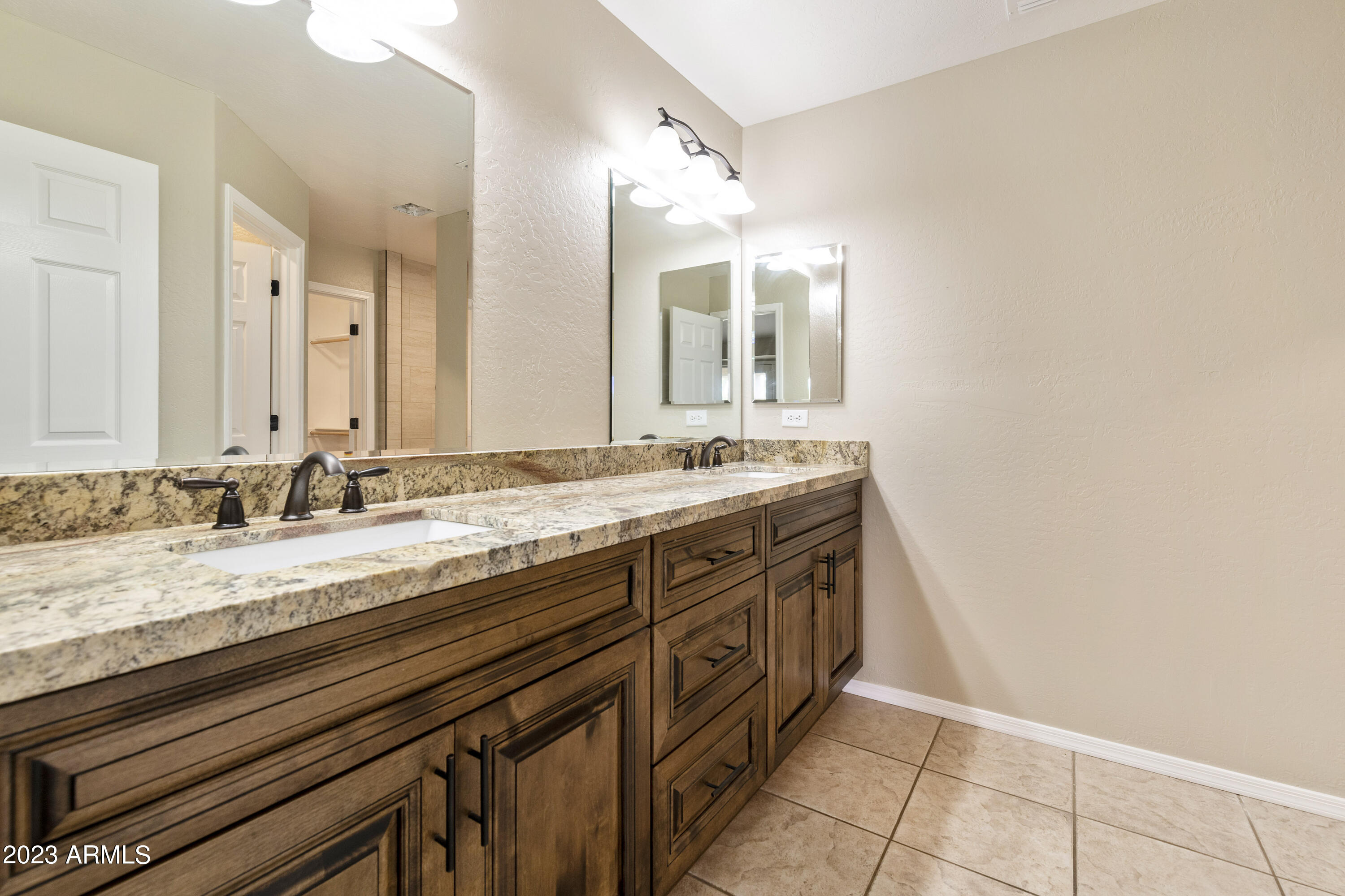 24320 South 183rd Street Gilbert, AZ 85298 - Photo 34 of 79 PAT_9769