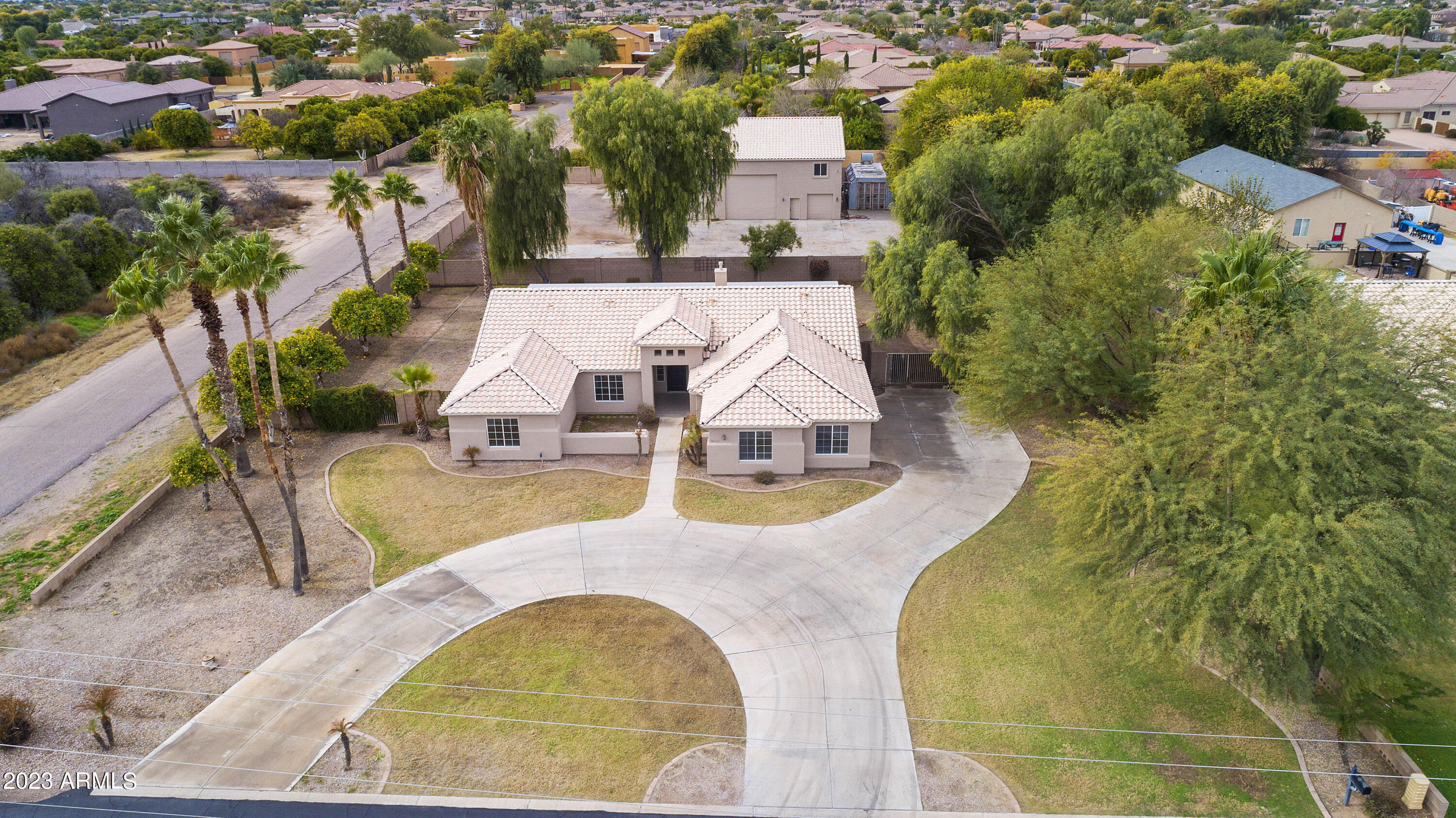 24320 South 183rd Street Gilbert, AZ 85298 - Photo 4 of 79 PAT_9695-1