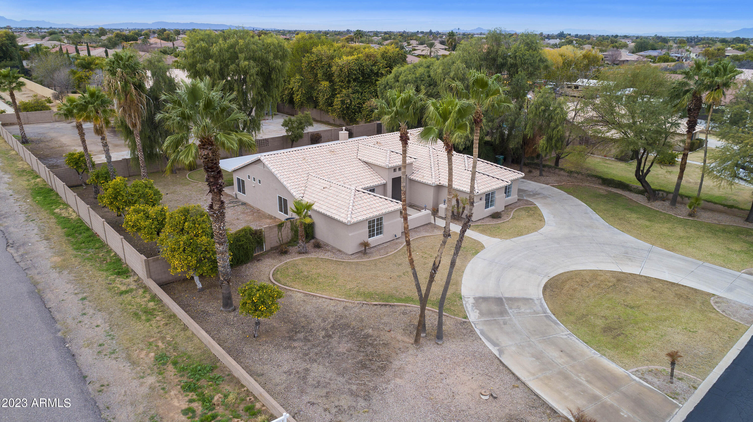 24320 South 183rd Street Gilbert, AZ 85298 - Photo 5 of 79 PAT_9699-1