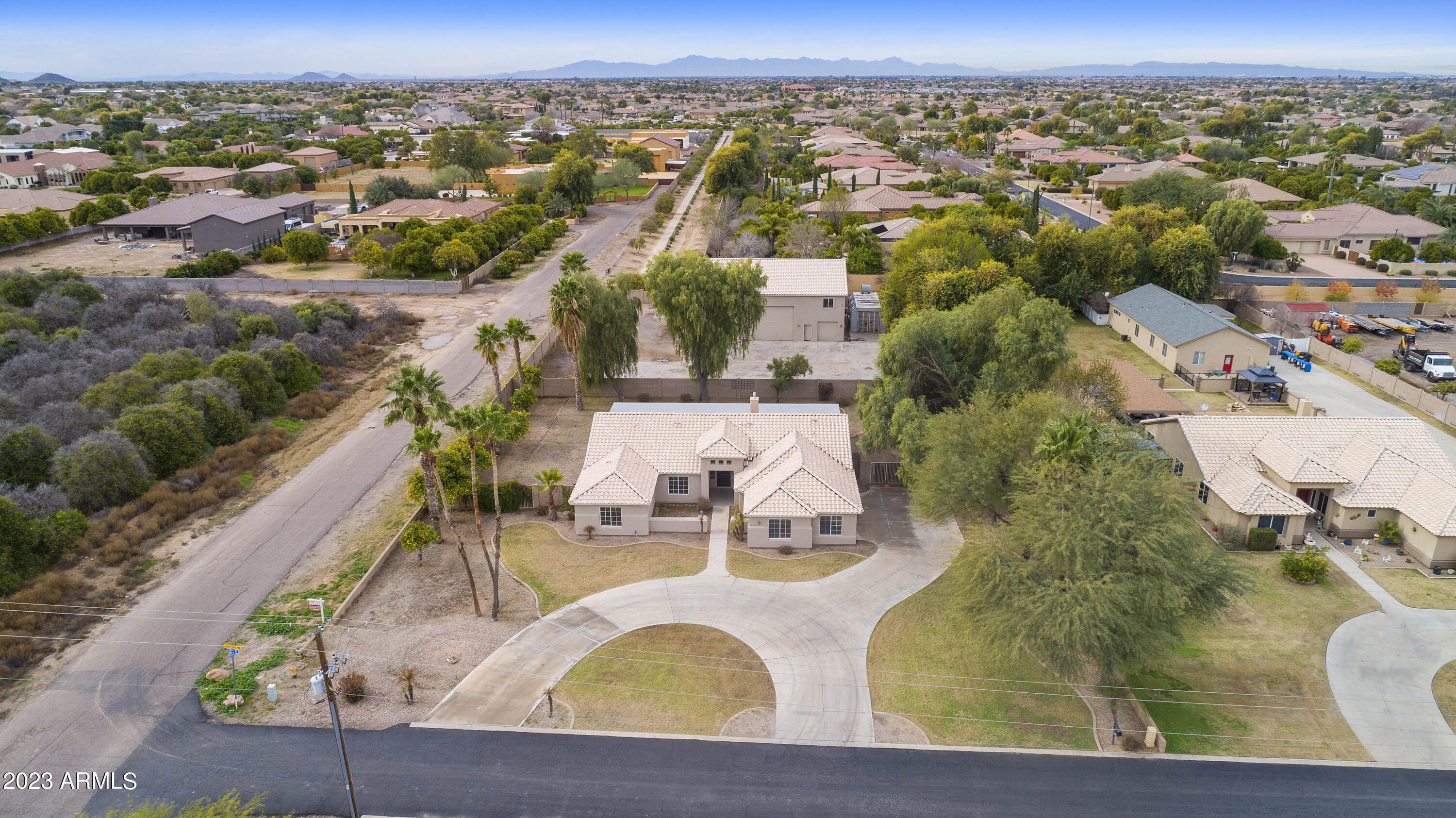 24320 South 183rd Street Gilbert, AZ 85298 - Photo 7 of 79 ZJI_0857