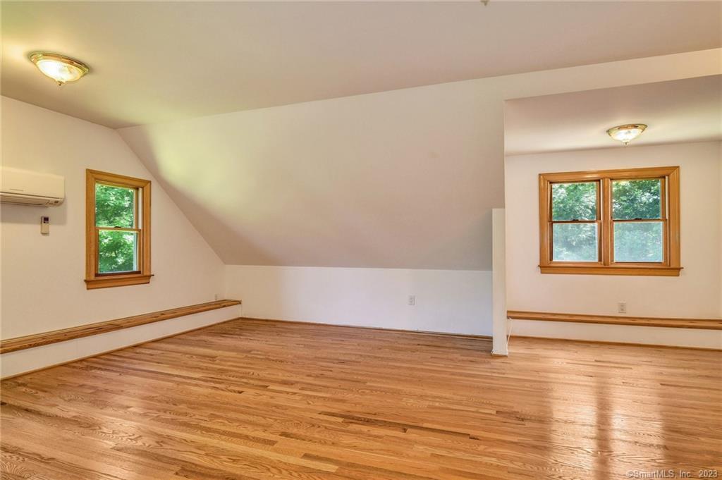 10 Fernwood Road Westport, CT 06880 - Photo 12 of 19