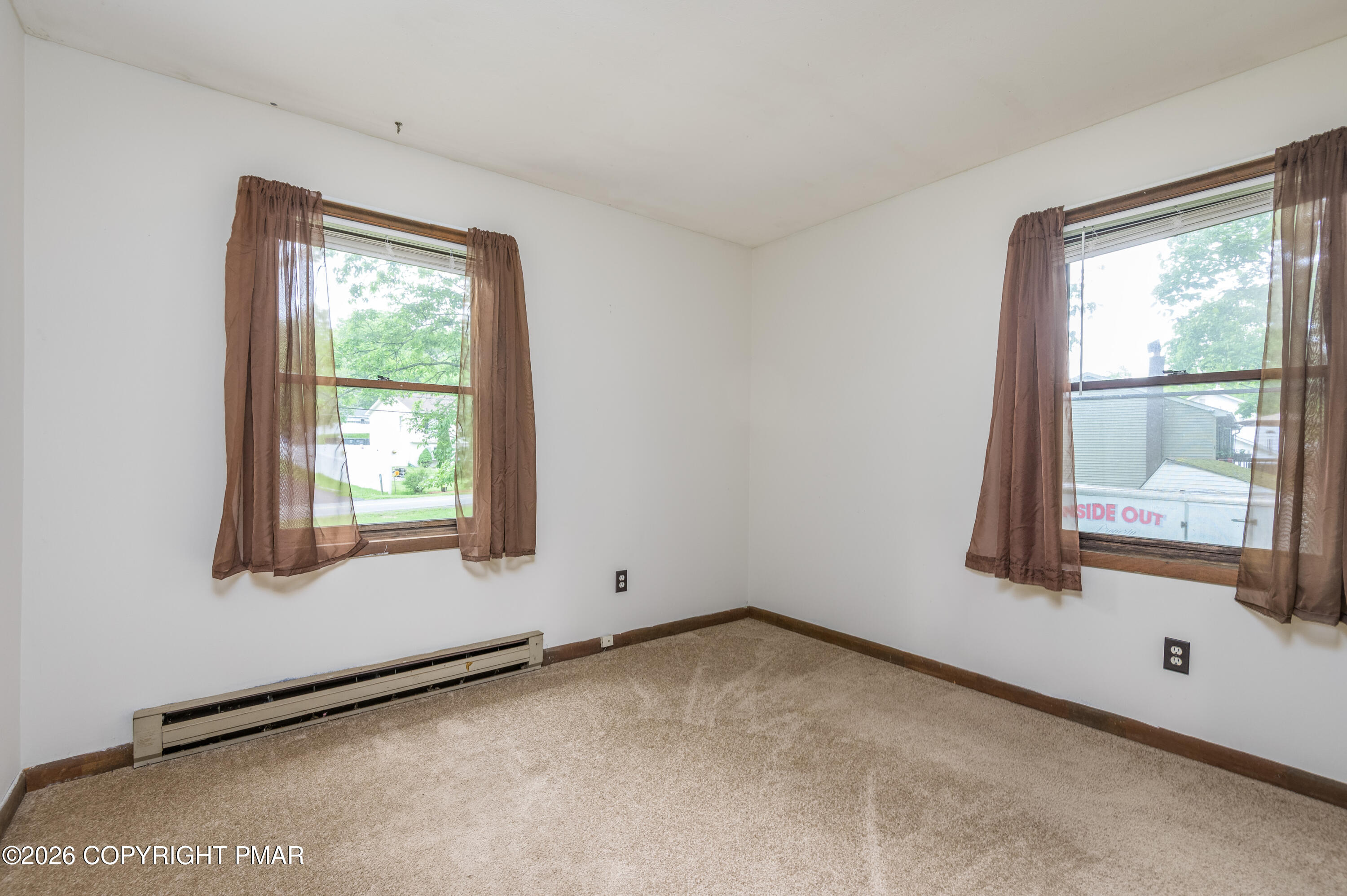 2289 Walnut Trail Bushkill, PA 18324 - Photo 16 of 32 Bedroom