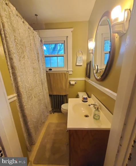 3511 North Rolling Road Baltimore, MD 21244 - Photo 11 of 24 Full bath on the bedroom level