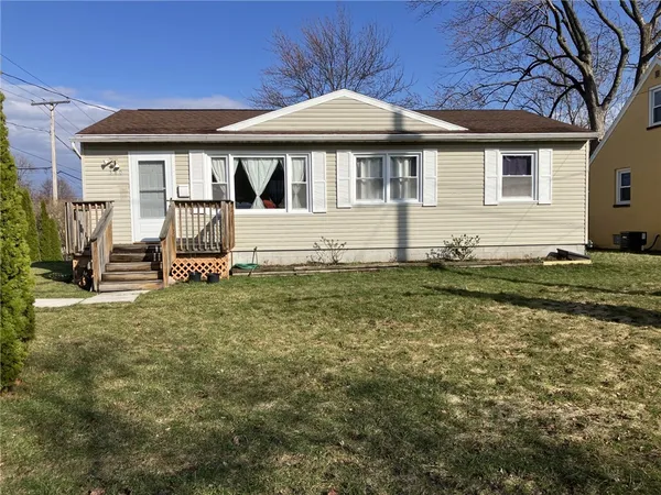 $1,795 | 340 North Park Drive, Irondequoit, NY 14609