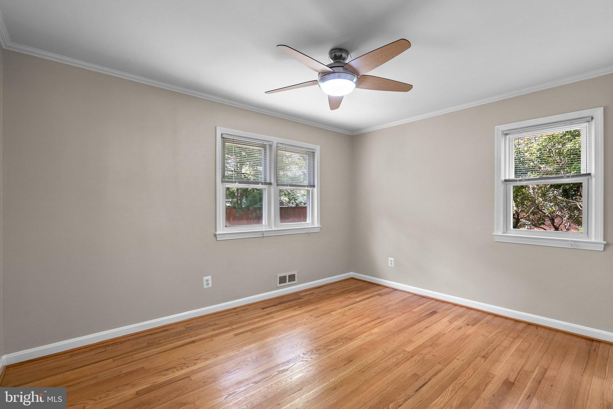 7924 New Market Road Alexandria, VA 22308 - Photo 18 of 31 Primary Bedroom