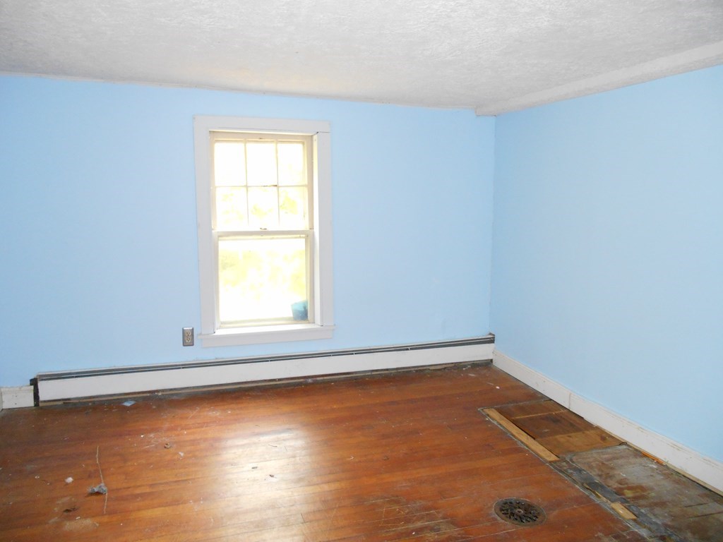 137 Mixter Road Holden, MA 01520 - Photo 11 of 23