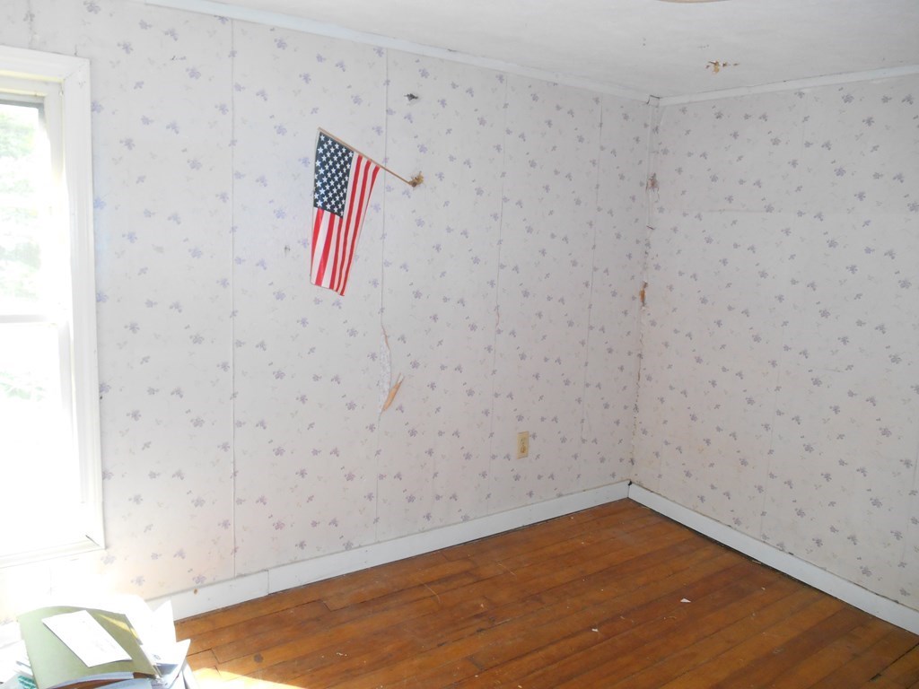 137 Mixter Road Holden, MA 01520 - Photo 14 of 23