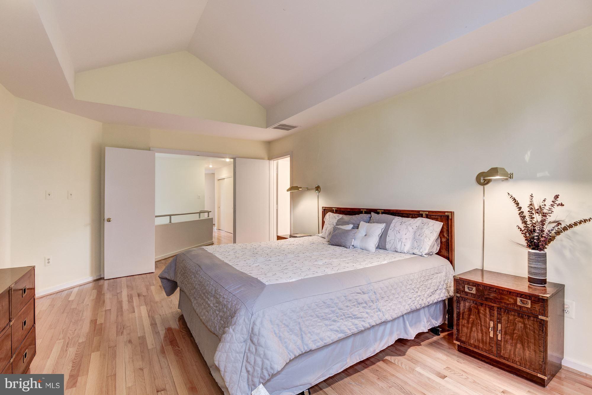 1658 Wild Pine Way Reston, VA 20194 - Photo 15 of 30 Bedroom 1 (Master)