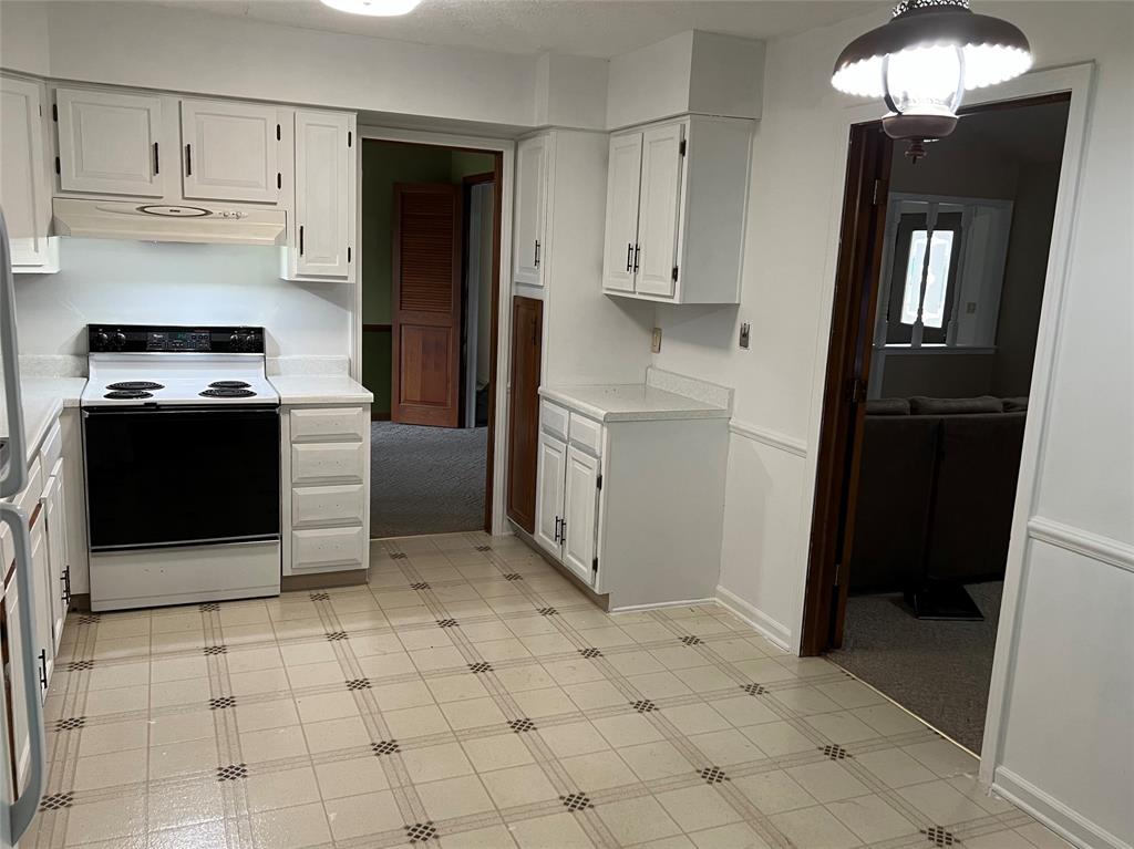 8425 Los Robles Road Fishers, IN 46038 - Photo 11 of 24 Gallery Image 11