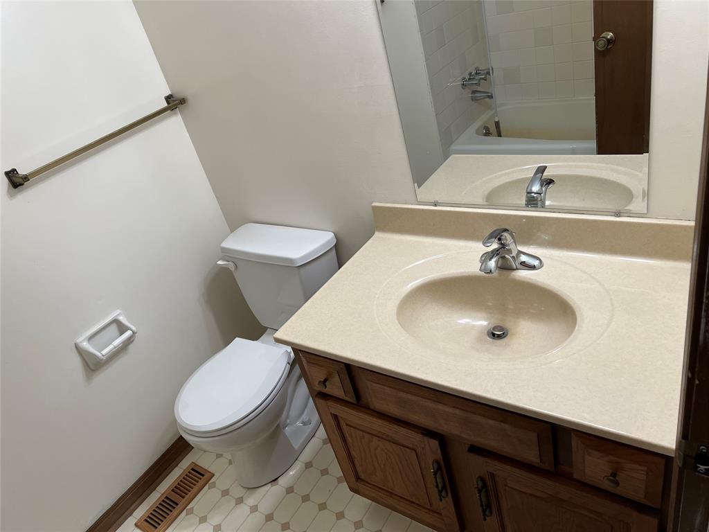 8425 Los Robles Road Fishers, IN 46038 - Photo 23 of 24 Gallery Image 23