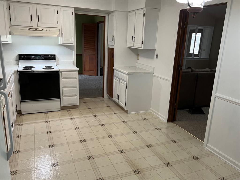 8425 Los Robles Road Fishers, IN 46038 - Photo 10 of 24 Gallery Image 10