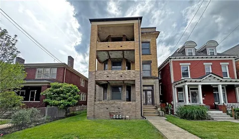 $990,000 | 601 North St Clair Street, Pittsburgh, PA 15206