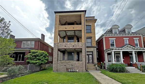 $990,000 | 601 North St Clair Street, Pittsburgh, PA 15206