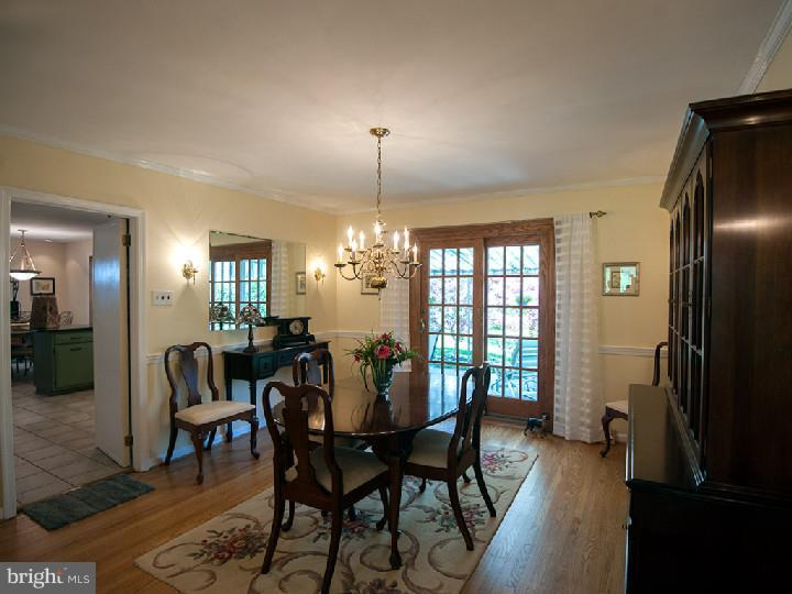 2224 North Stone Ridge Lane Villanova, PA 19085 - Photo 3 of 21