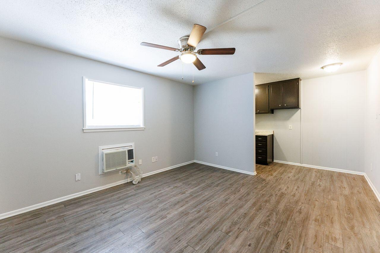 3201 35th Street, Unit 10 Lubbock, TX 79413 - Photo 6 of 19 Apt 10-2
