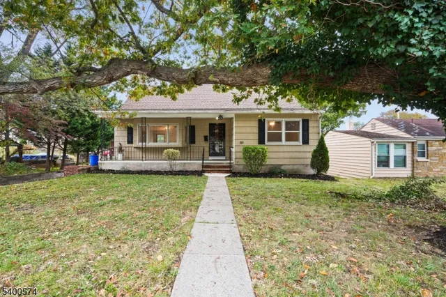 $3,400 | 50 White Meadow Avenue, Unit 1, Rockaway, NJ 07866